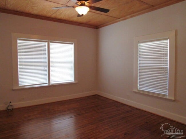 Building Photo - 525 W Gregory St