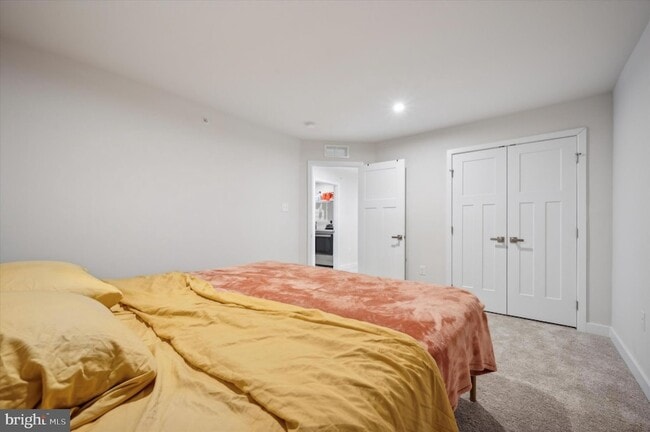 Building Photo - 8036 Milltown Cir