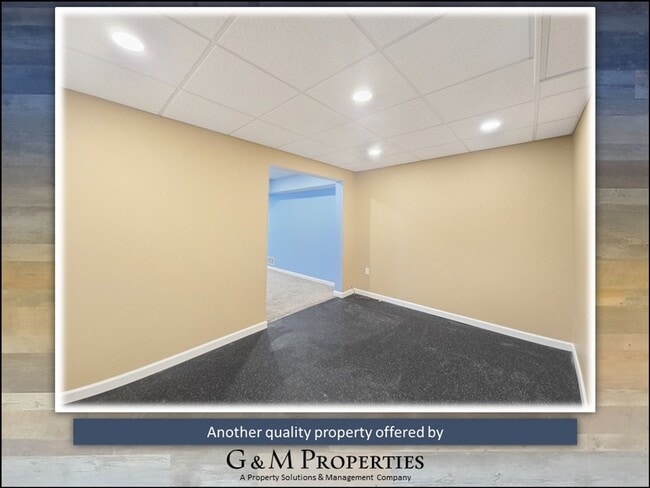 Building Photo - Huge 4-Bedroom Home for Rent - Great West Henrietta Location!