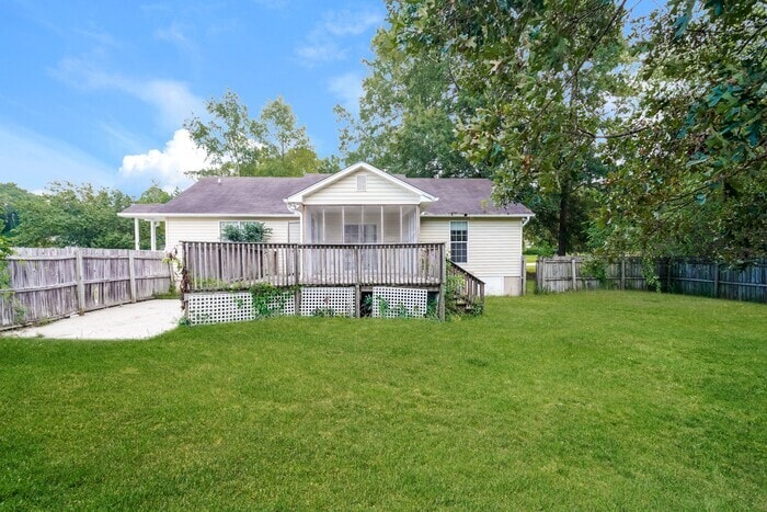 Building Photo - 1308 Friarsgate Blvd