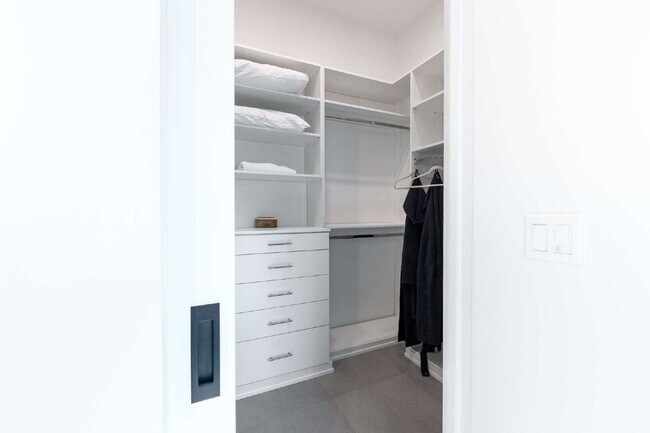Building Photo - Modern Luxury Rental with Unobstructed Fla...