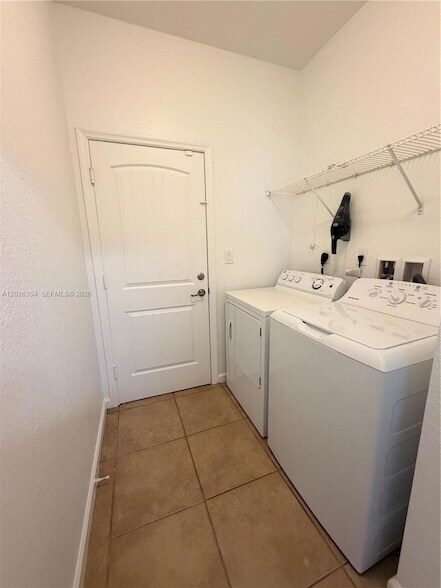 Building Photo - 28504 SW 130th Ave