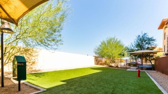 Building Photo - 21155 N 56th St