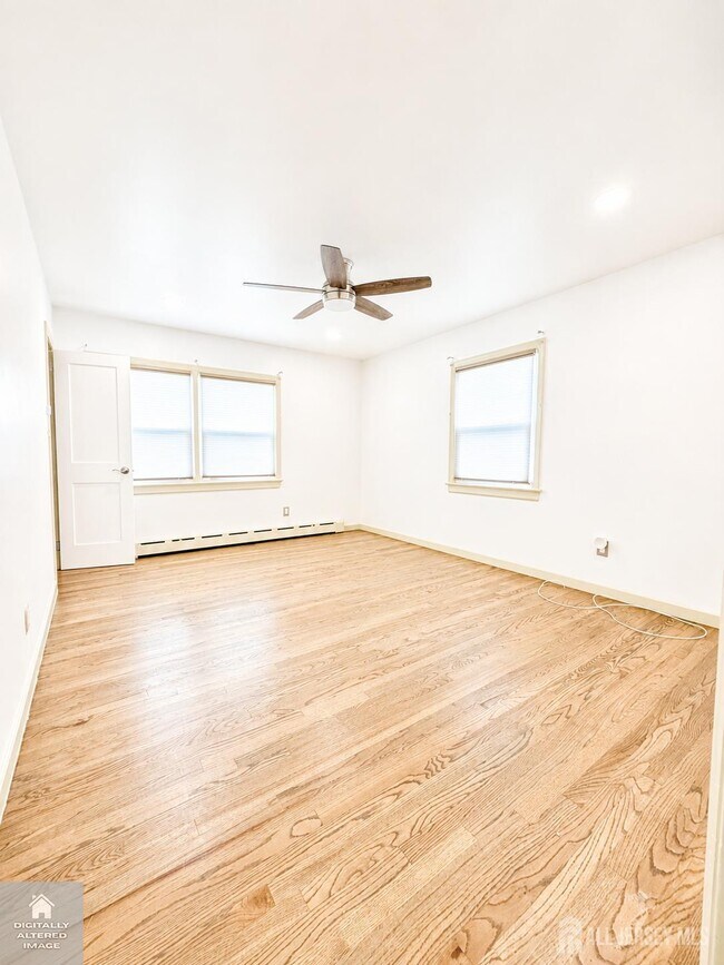 Building Photo - 26 Kilfoyle Ave