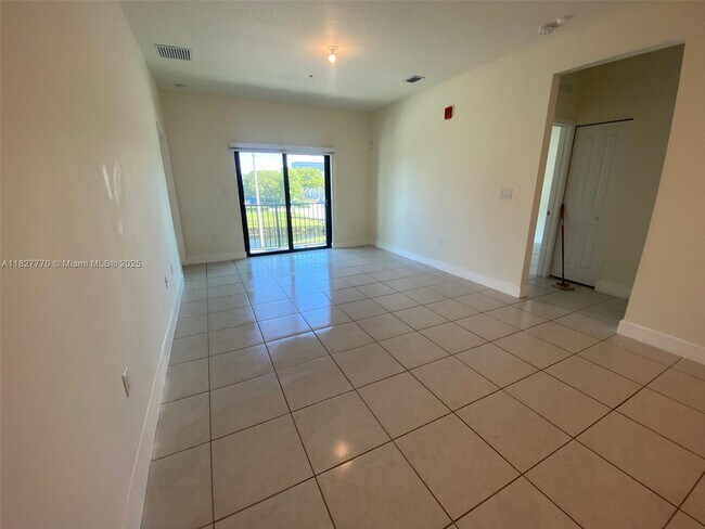 Building Photo - 8001 NW 41st St