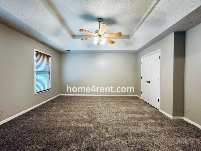 Building Photo - Blue Valley Schools w/ Hardwood Floors and...