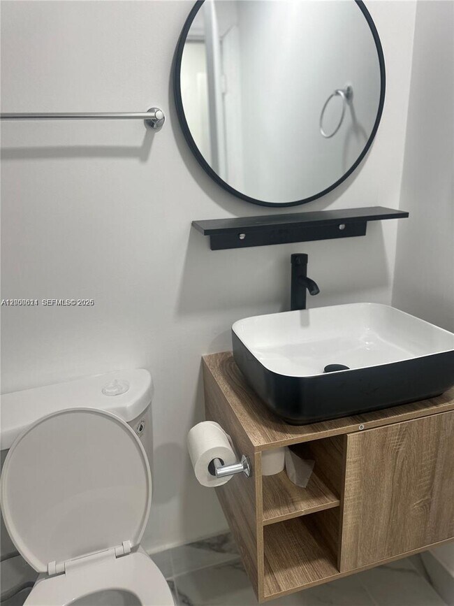 Building Photo - 6560 SW 49th St