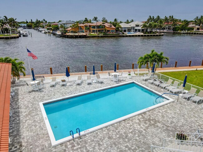 Building Photo - 3114 S Ocean Blvd
