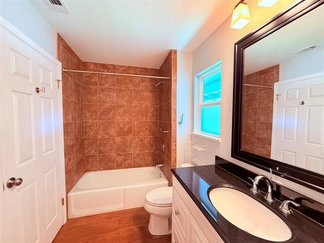 Building Photo - 914 Beaver Trail