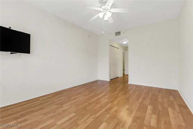 Building Photo - 20201 Estero Gardens Cir
