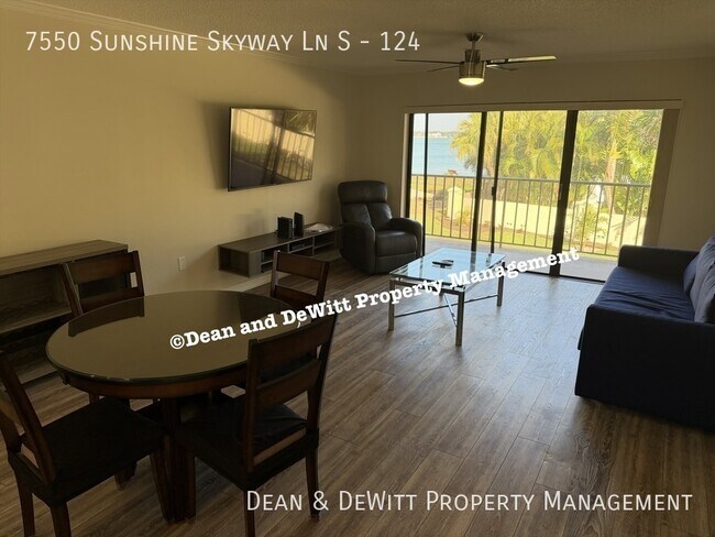 Building Photo - 7550 Sunshine Skyway Ln S