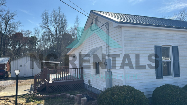 Building Photo - 4431 Old Raleigh Rd