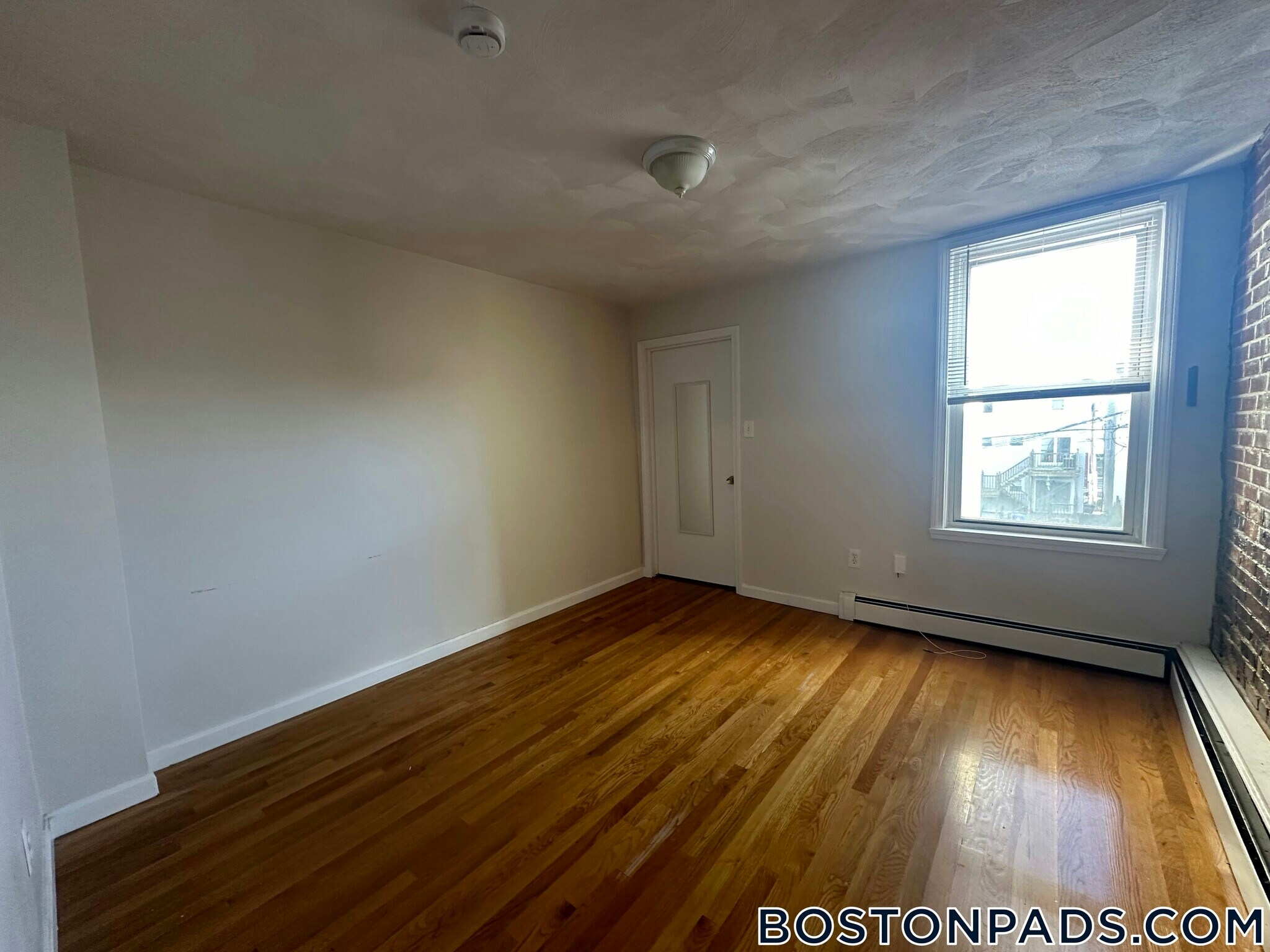 Building Photo - 145 Princeton St