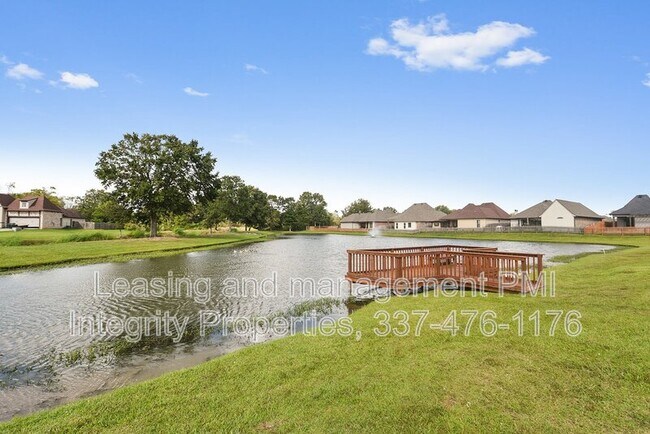 Building Photo - 308 Overbrook Dr