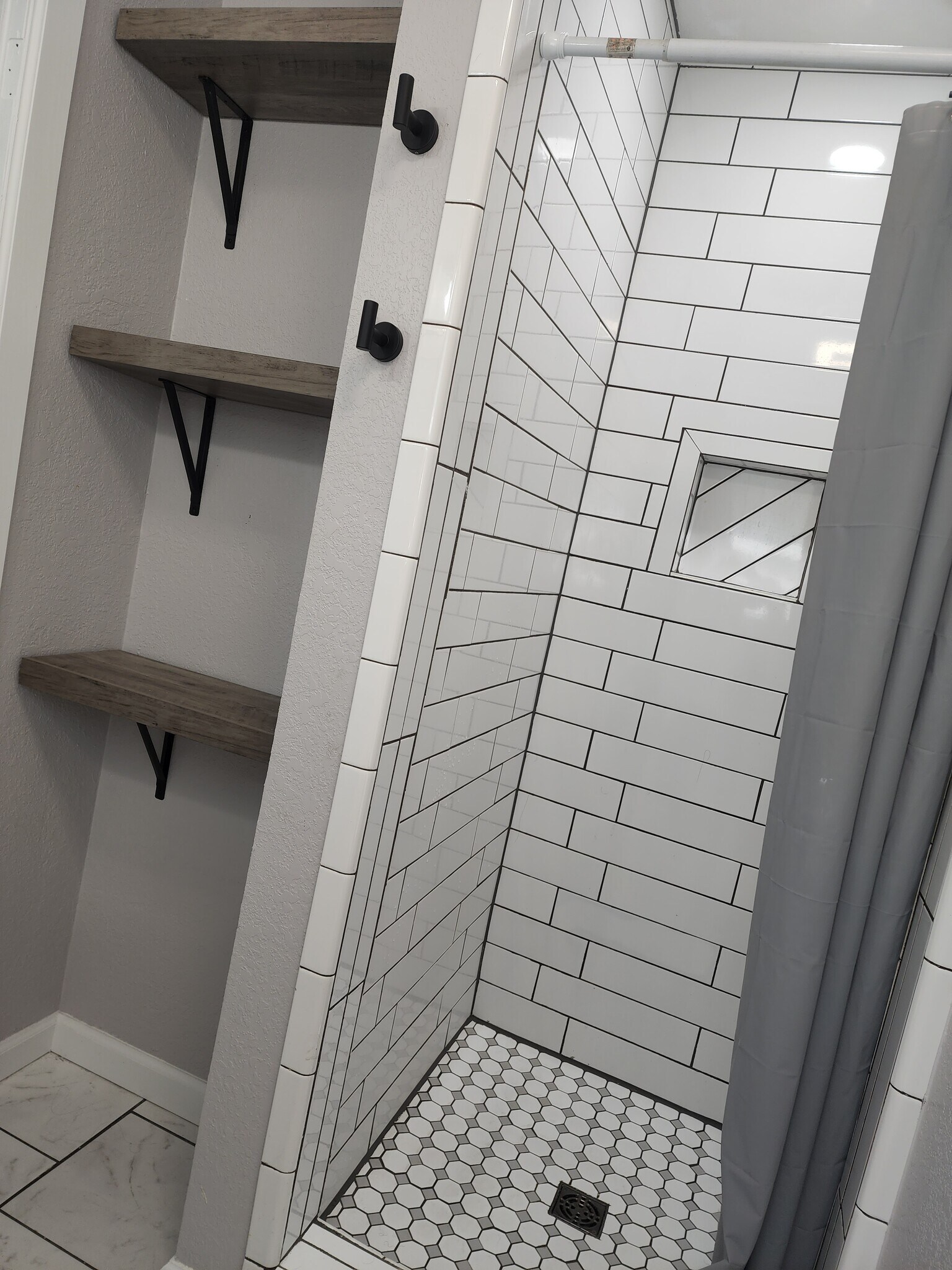 Master bathroom - 3324 Arlington St