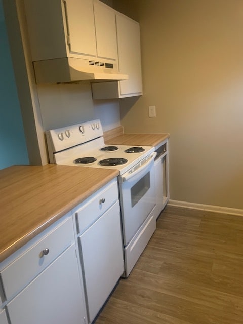 Building Photo - 803 Applewood Ln