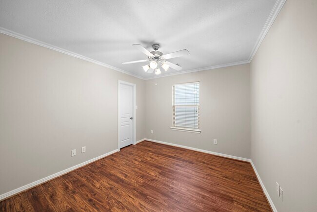 Building Photo - 1517 Asbury St