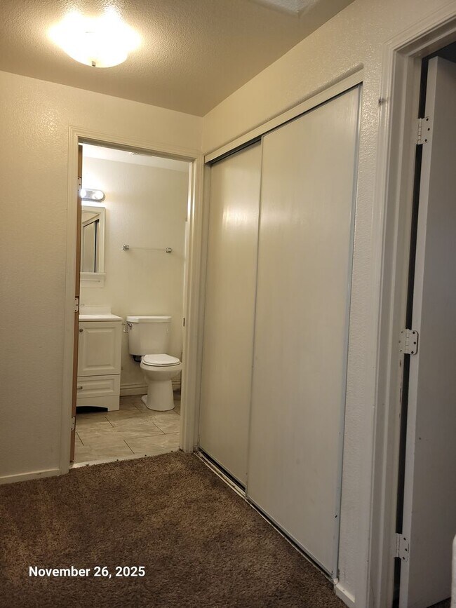 Building Photo - Gorgeous Townhouse for rent!!!