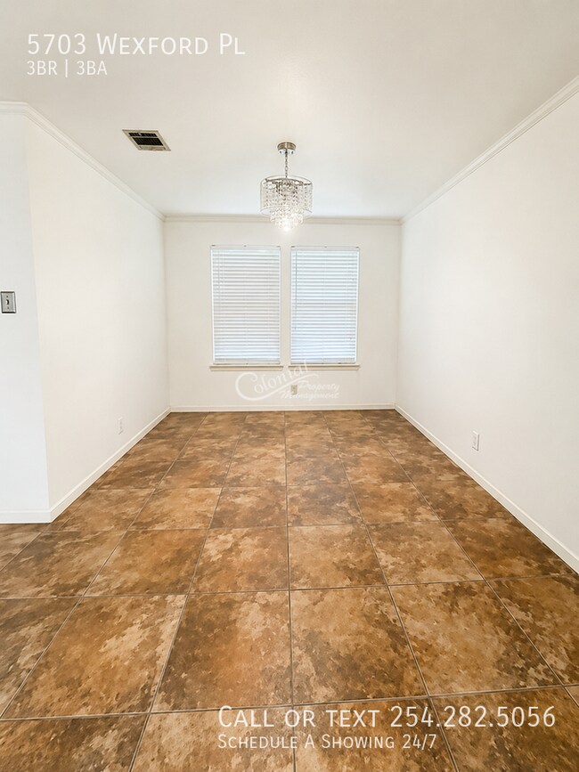 Building Photo - 5703 Wexford Pl