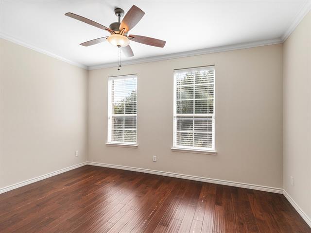 Building Photo - 1020 Texas St