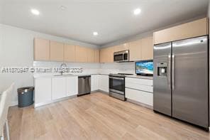 Building Photo - 2505 NE 193rd St