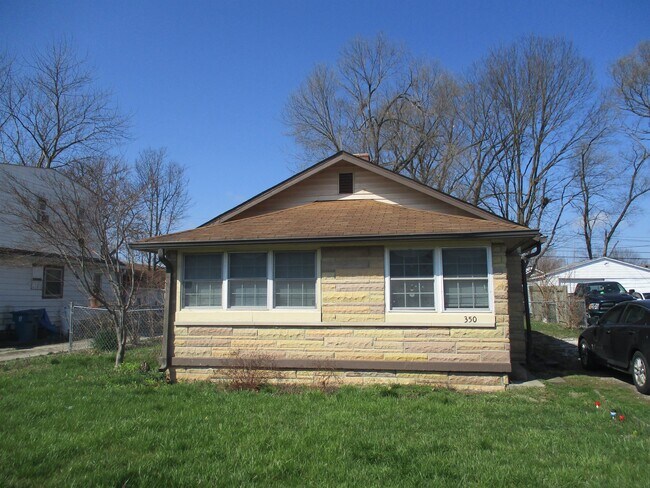 Primary Photo - 350 S Roena St