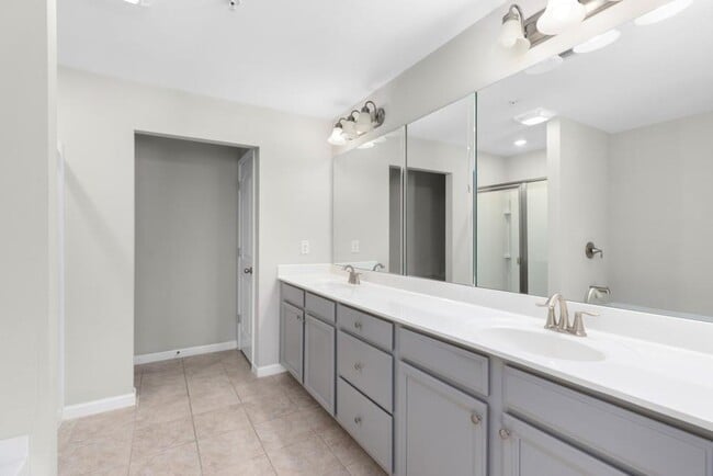 Building Photo - 1232 Fischer Trace