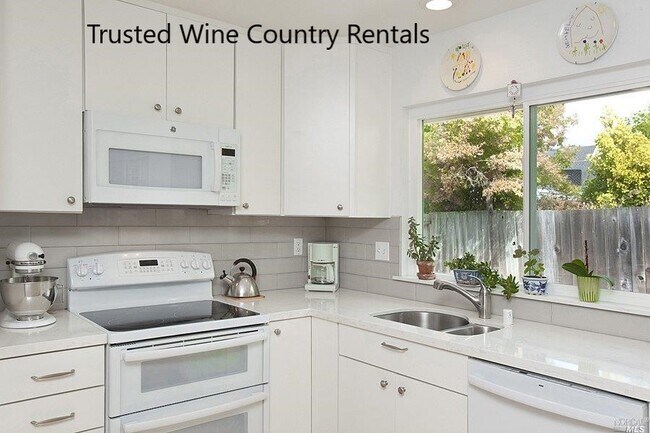 Building Photo - 1803 Arroyo Sierra Cir