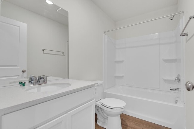 Building Photo - 5918 Hawkweed Dr