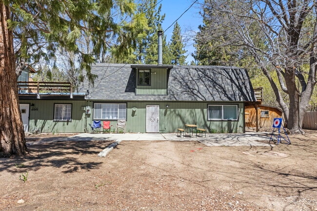 Building Photo - 33428 Green Valley Lake Rd