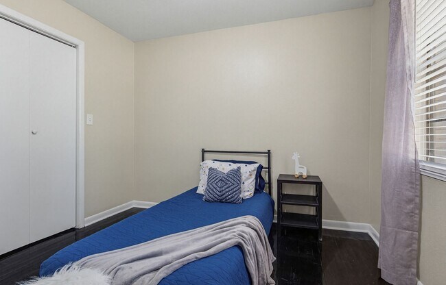 Building Photo - 1095 Texas Pkwy
