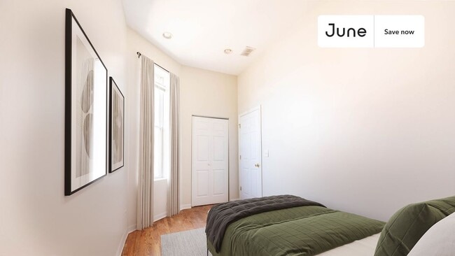 Building Photo - 1945 W Cermak Rd