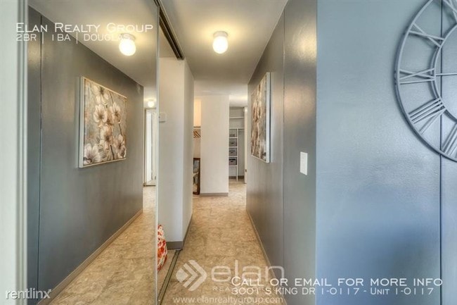 Building Photo - 3001 S KING Dr