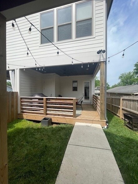 Building Photo - 1201 Stainback Ave