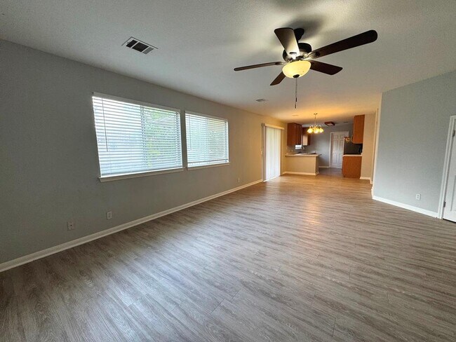 Building Photo - 1009 Rutgers Dr