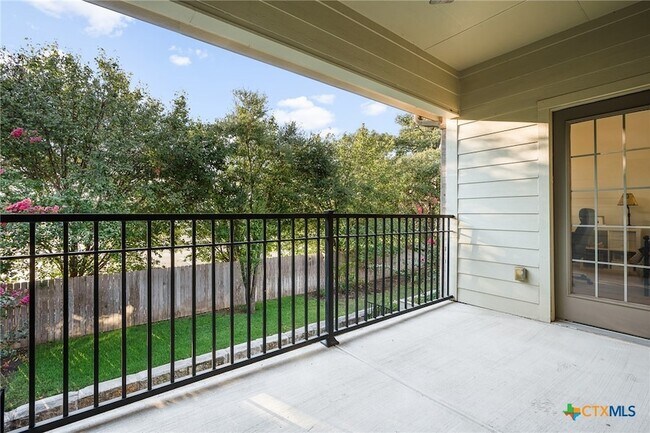 Building Photo - 3107 Sweetwater Cove