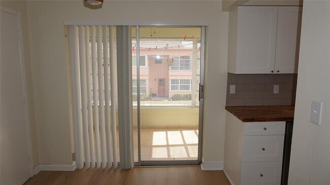 Building Photo - 7011 Place De La Paix