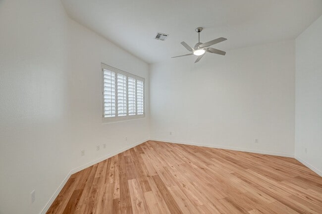 Building Photo - Canyon Ridge