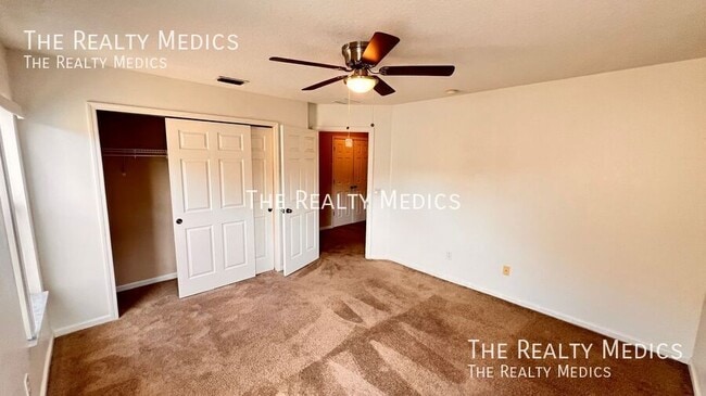 Building Photo - 1368 Crane Crest Way
