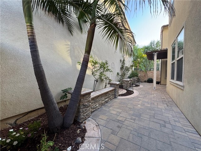 Building Photo - 59 Pathway