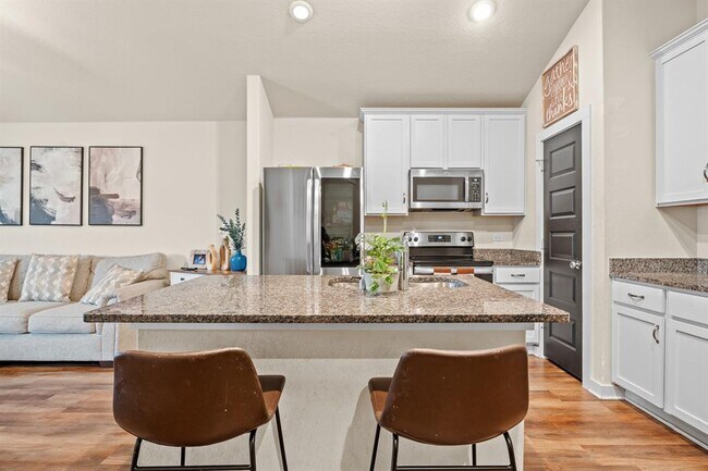 Building Photo - 7619 Coffee Ml St