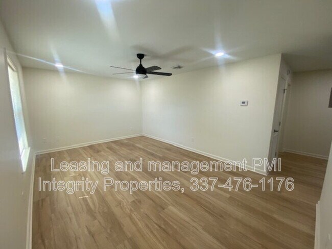 Building Photo - 105 Meaux Blvd