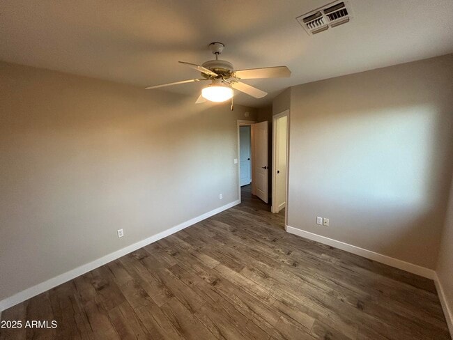 Building Photo - 1611 W Musket Way