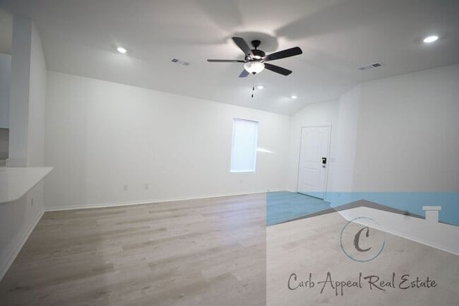 Building Photo - New construction in Jonesboro - beautiful 3bed / 2 bath home - Nettleton!!