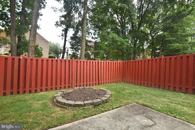 Building Photo - 7733 Trevino Ln