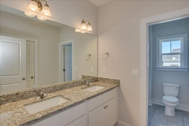 Building Photo - 422 Pump House Rd