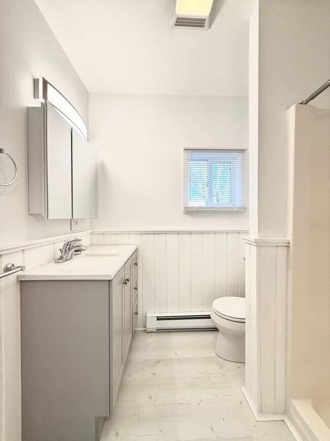 Building Photo - Timeless and Refined 3BR/2.5BA Colonial in Uptown Kingston