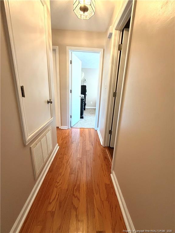 Building Photo - 1030 Rim Rd