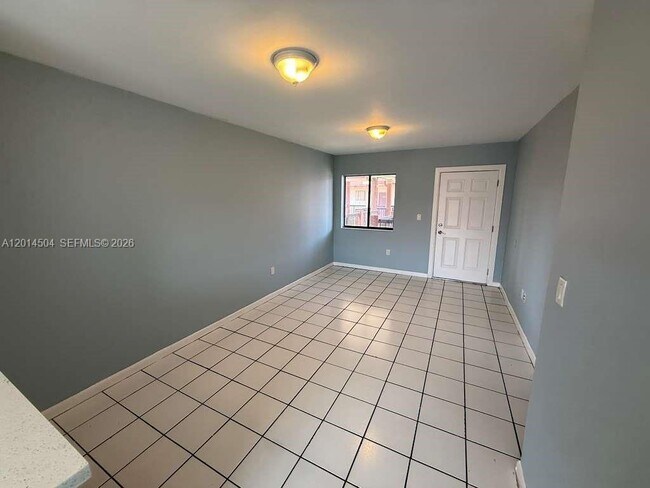 Building Photo - 5400 W 21st Ct