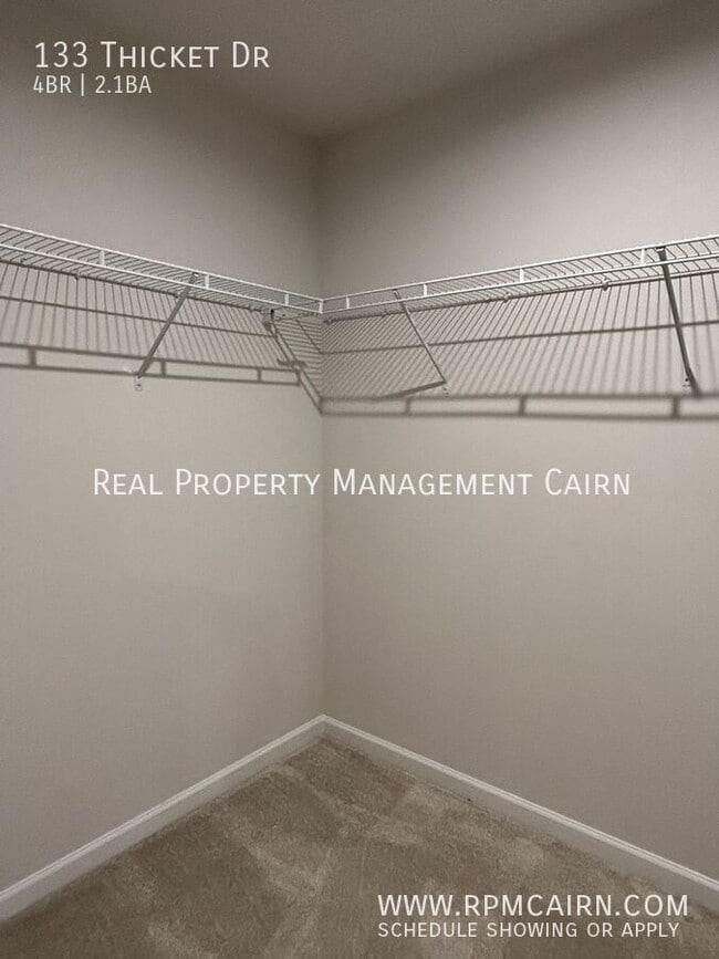 Building Photo - 133 Thicket Dr